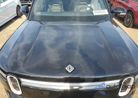 2025 Rivian R1S Premium из США, поврежденный, VIN 7PDSGCBP3SN061454